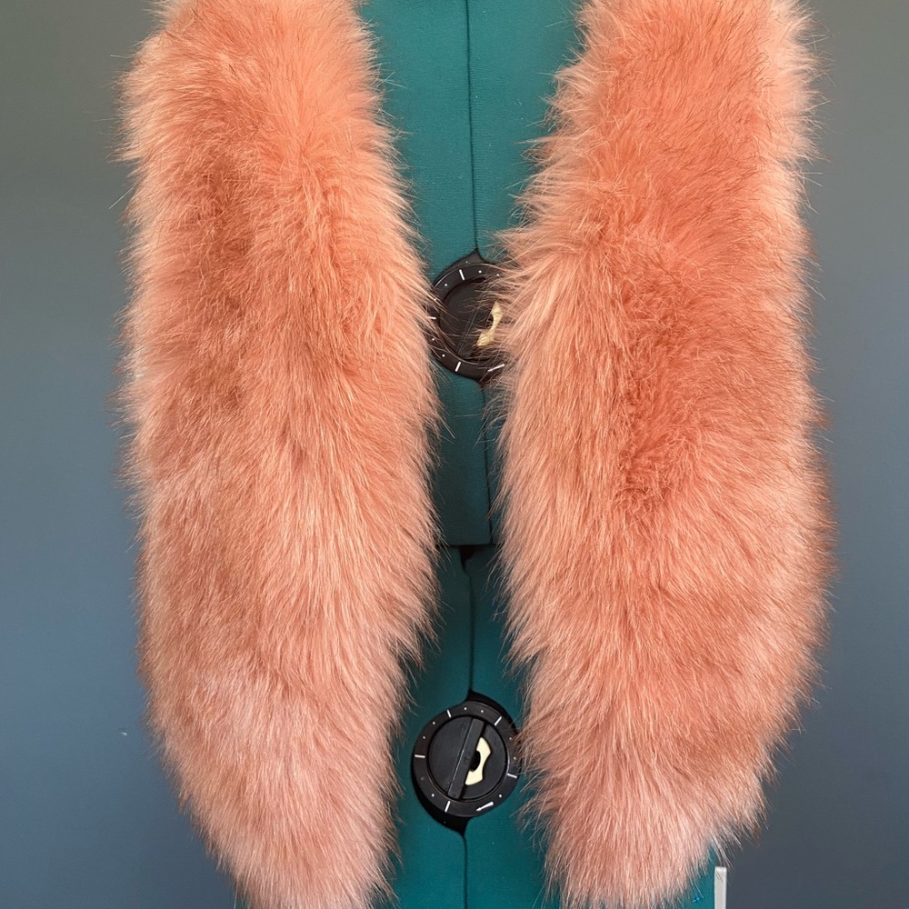 Pink Countess faux fur vest with silk lining size S/M